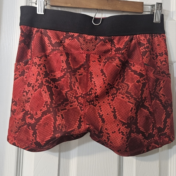 Lululemon Red Snake Print Athletic Shorts - Picture 2 of 4